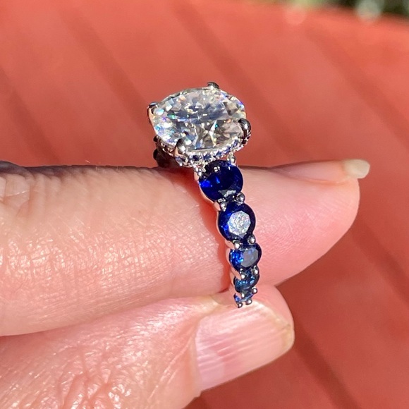 3.5ct Hidden Halo with Sri Lanka Sapphires - Picture 7 of 9